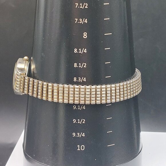 Vintage Gruen Precision Quartz Ladies Date Watch With Stretch Band Stainless Ste main image 8
